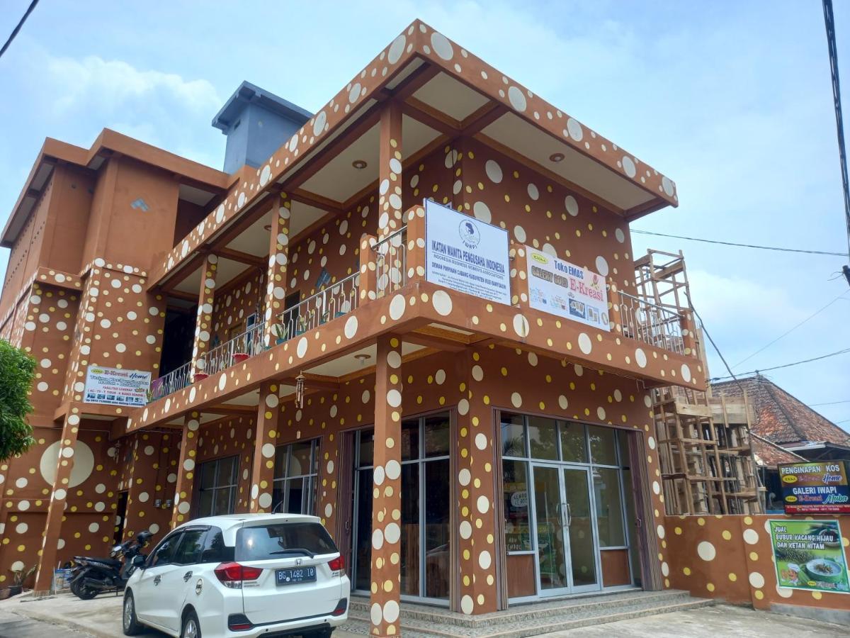 Oyo 90731 E-Kreasi Home Test Exterior photo